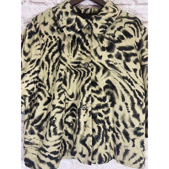 CHICOS Animal Print Blazer 3 XL Soft Lined Relaxed Fit Jacket 9302 - Picture 3 of 5